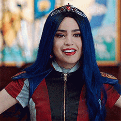 Evie Descendants 3 Sarcastic Smile GIF