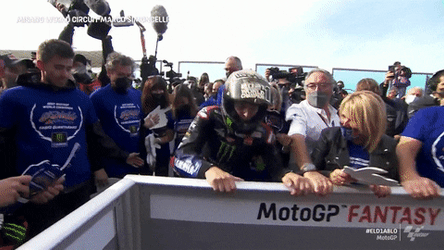 Fabio Quartararo Grand Prix Motorcycle Racing GIF