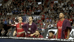  FC Bayern Basketball Motivation Standing Ovation GIF
