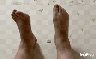 Feet With Imgplay GIF