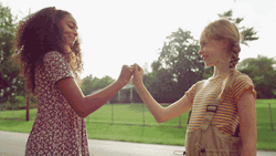 Feliz Dia Del Amor Y La Amistad GIF