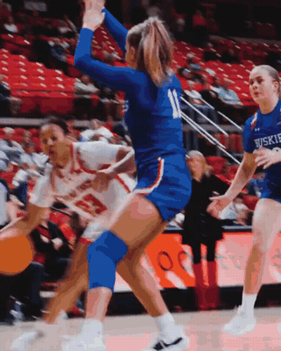 Female Basketball Player In Blue Jersey Number 11 GIF