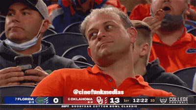 Female Basketball Player Number 10 Jumping GIF