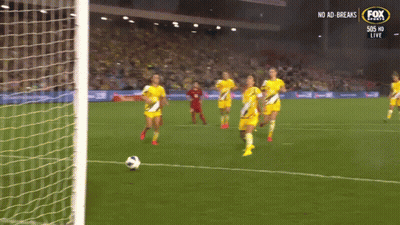 Female Soccer Players In Yellow And Black Uniforms Number 20 GIF
