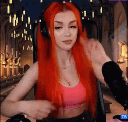 Finger Pointing Lynn Unlimited  GIF