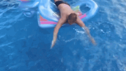 Floating GIF