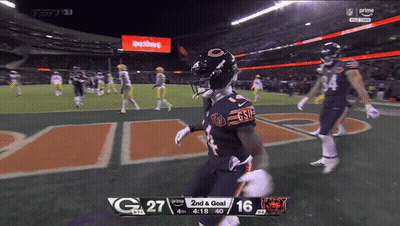 Football Game Bears Vs Giants GIF