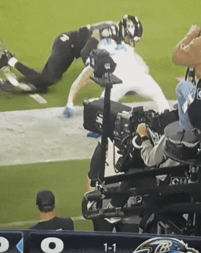 Football Game Score 1-1 GIF