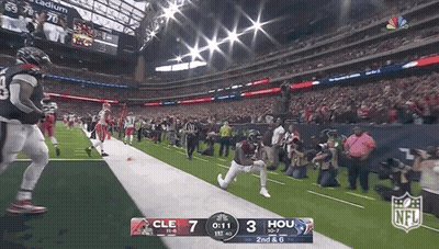 Football Game Score CLE 7 HOU 3 GIF