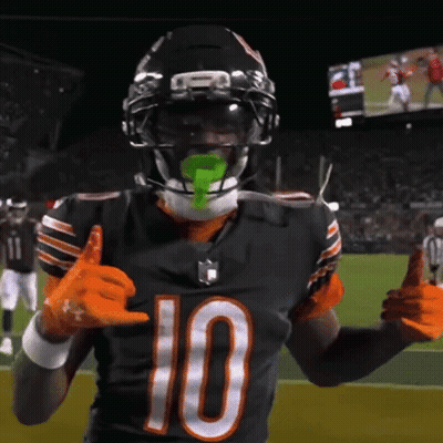 Football Player In Black Jersey Number 10 GIF