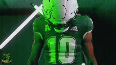 Football Player In Green Jersey Number 10 GIF