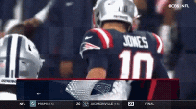 Football Player In Jersey Number 10 GIF