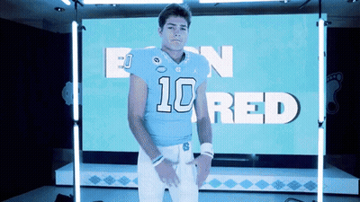 Football Player In Light Blue Jersey Number 10 GIF