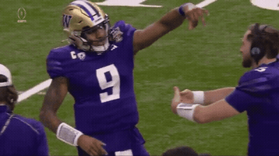 Football Player In Purple Jersey Number 9 GIF
