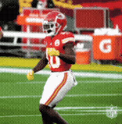 Football Player In Red Jersey Number 10 Running GIF