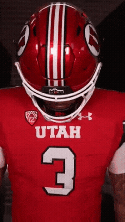 Football Player In Red Jersey Number 3 And Red Helmet GIF