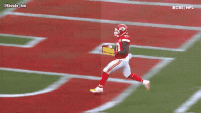 Football Player In Red Jersey Number 40 GIF