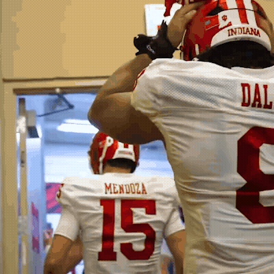 Football Player In White Jersey Number 15 GIF
