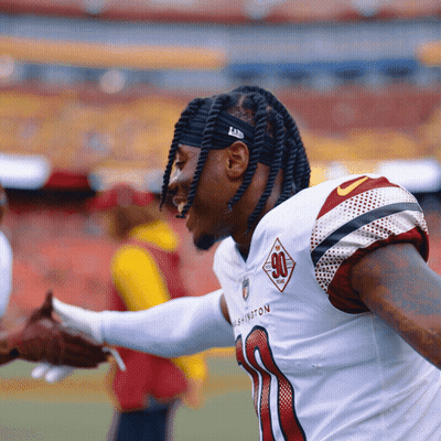 Football Player In White Jersey Number 30 GIF