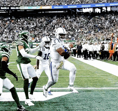 Football Player In White Uniform Number 5 GIF