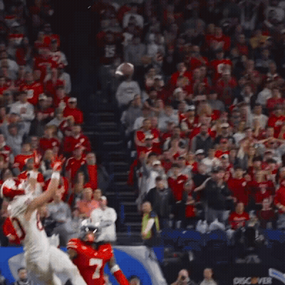 Football Player In White Uniform Number 8 GIF