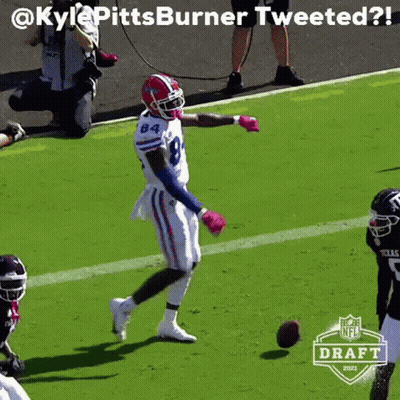 Football Player Jersey 84 Running On Field GIF
