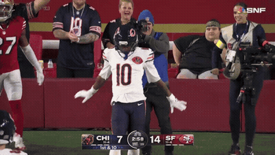 Football Player Number 10 On Field GIF