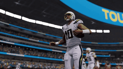 Football Player Number 10 Running With Ball GIF