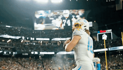 Football Player Number 10 Running With Ball GIF