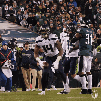 Football Player Number 14 Running With Ball GIF