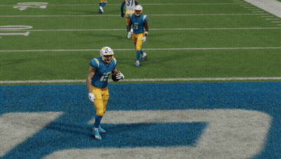 Football Player Number 15 Catching Ball GIF