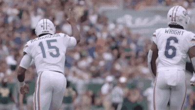 Football Player Number 15 Next To Number 6 GIF