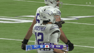 Football Player Number 15 GIF