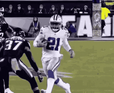 Football Player Number 21 Running With Ball GIF