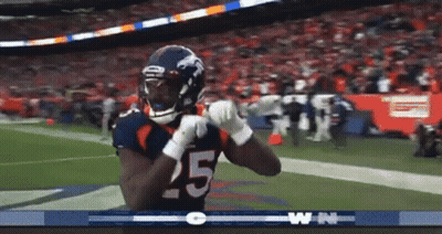 Football Player Number 25 On Field GIF