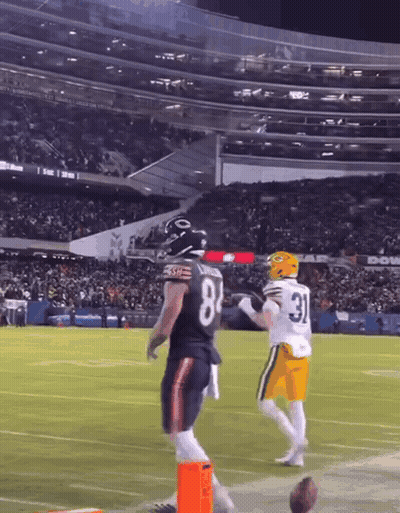 Football Player Number 31 On Field GIF