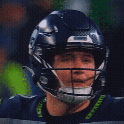 Football Player Number 32 Running On Field GIF