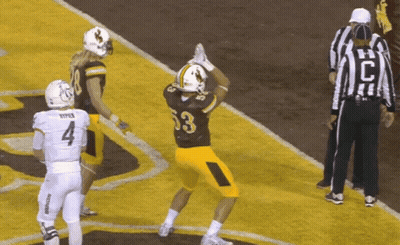 Football Player Number 33 GIF