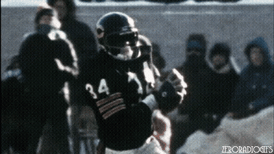 Football Player Number 34 Running With Ball GIF