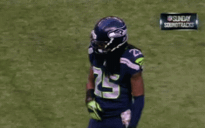 Football Player Number 5 On Field GIF
