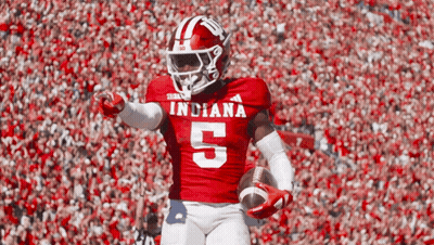 Football Player Number 5 Running With Ball GIF