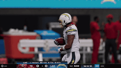Football Player Number 5 Running With Ball GIF