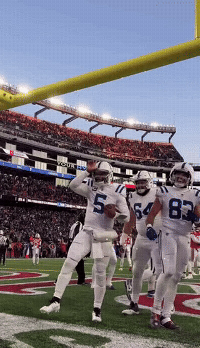 Football Player Number 5 Running GIF