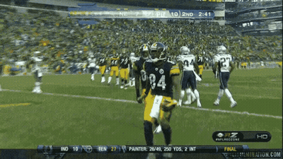 Football Player Number 84 Running GIF