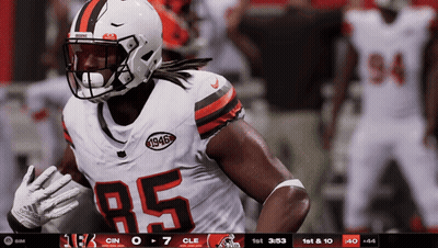 Football Player Number 85 GIF