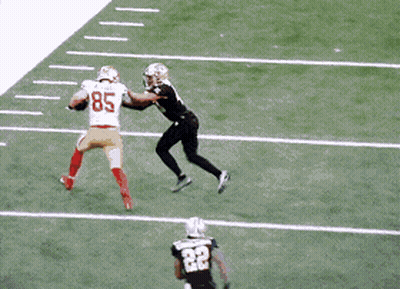 Football Player Number 85 Running On Field GIF