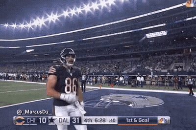 Football Player Number 86 On Field GIF