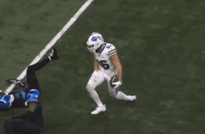 Football Player Number 86 Pointing GIF