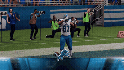Football Player Number 87 On Field GIF