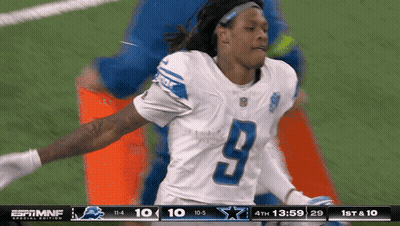 Football Player Number 9 On Field GIF